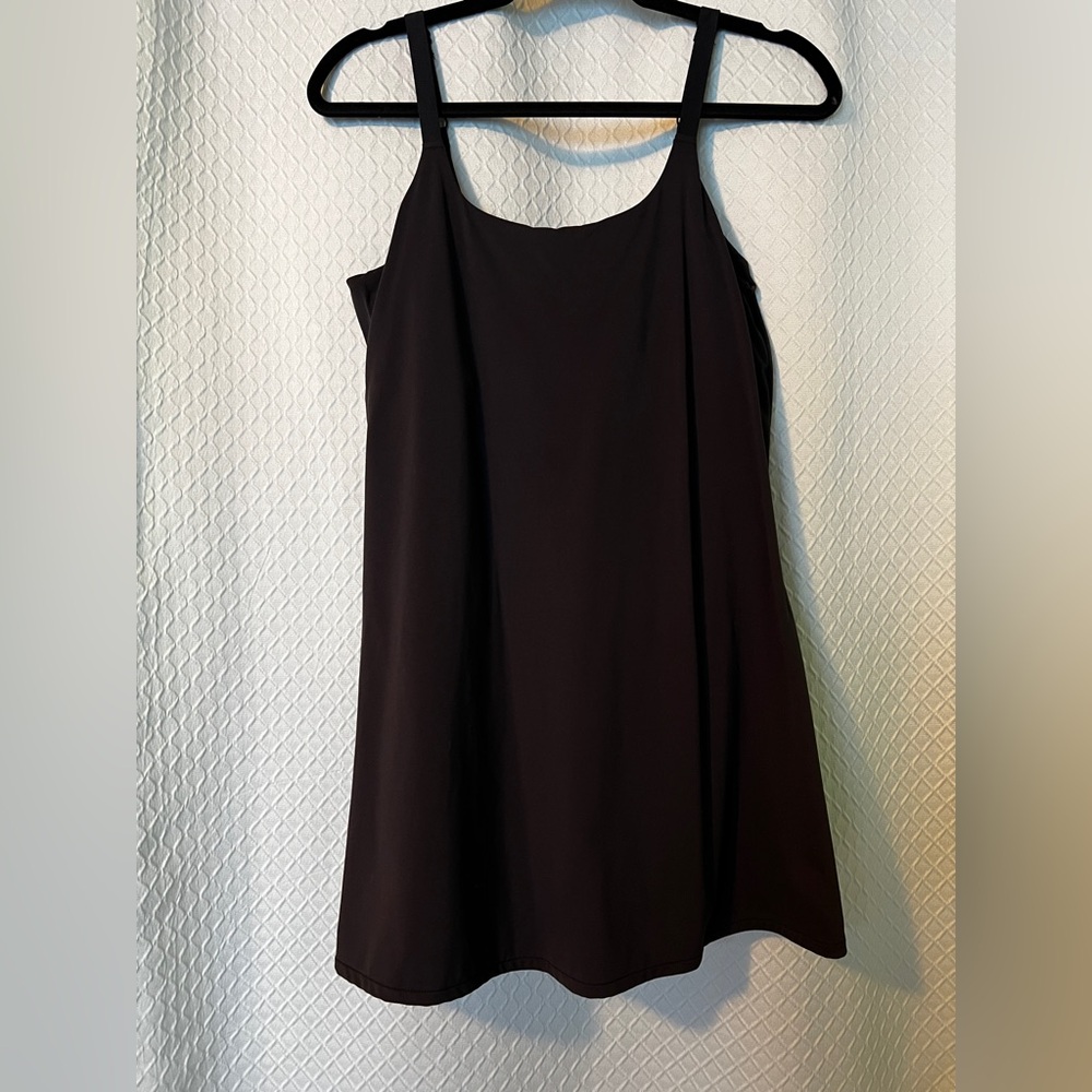 Lucara Prana Yoga dress size M